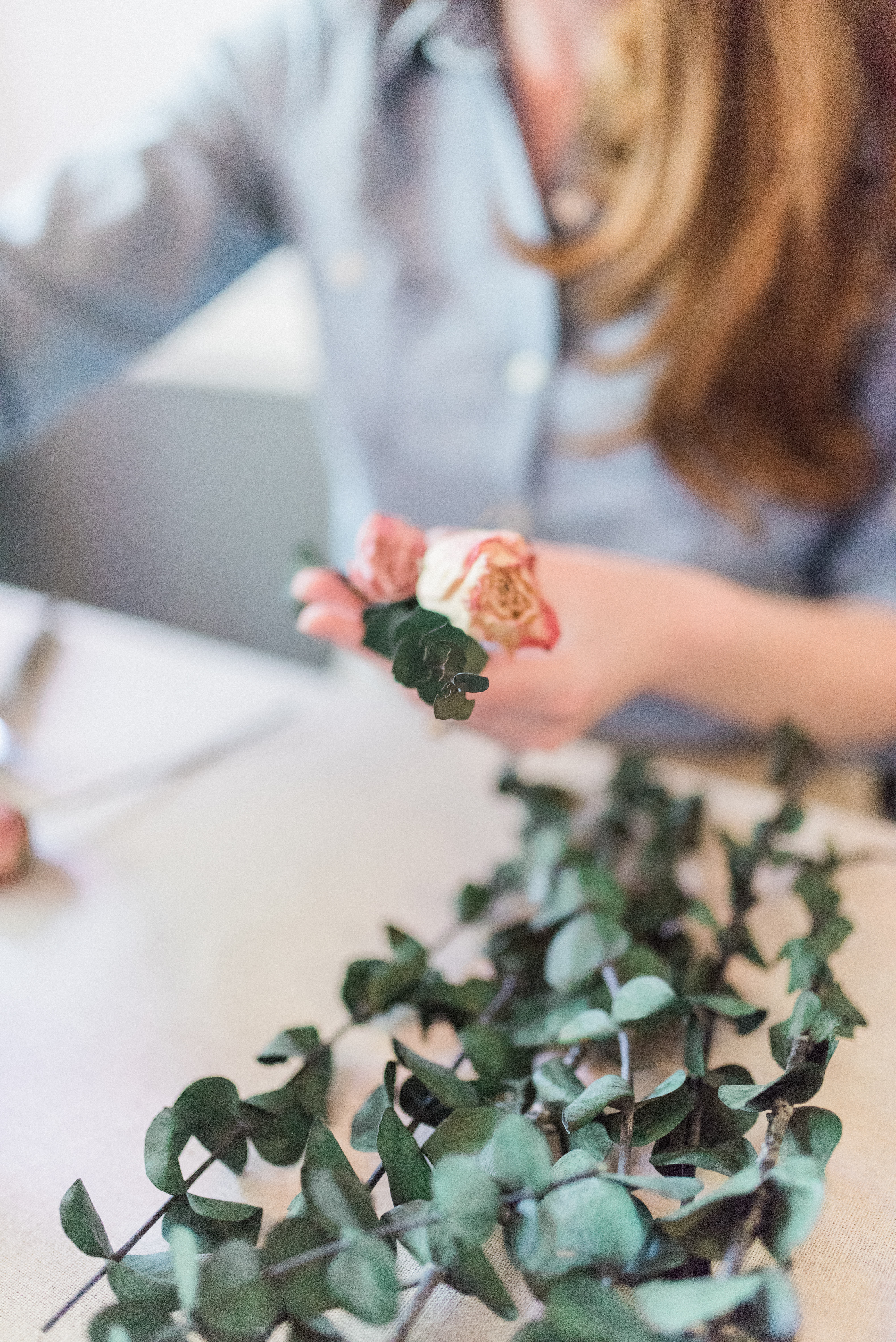 How to Dry Flowers for Wrapping Gifts