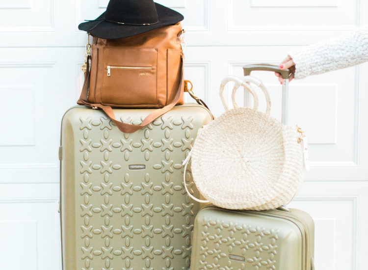 The Best Toys and Activities To Bring on a Plane For Kids