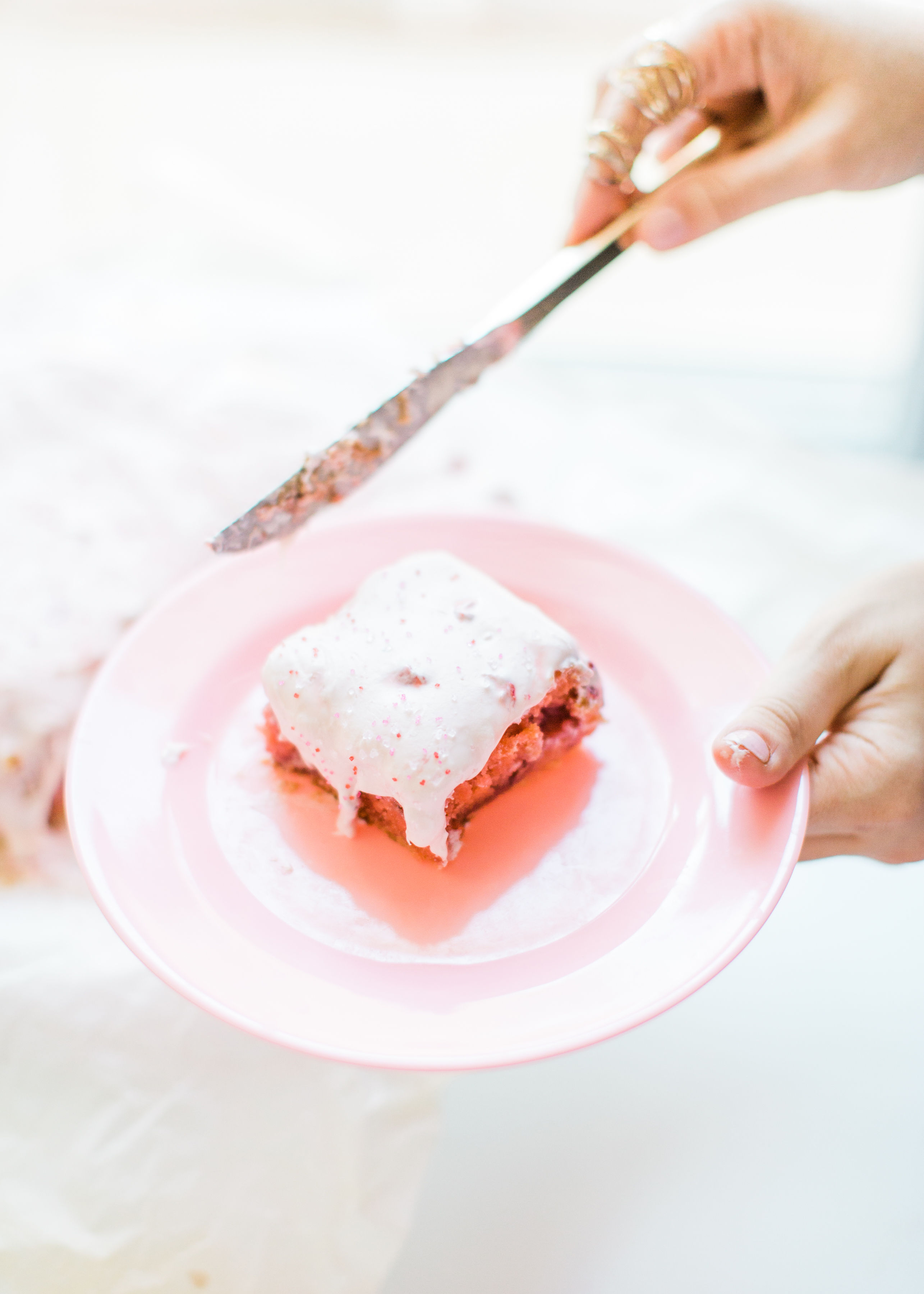 homemade strawberry cake 