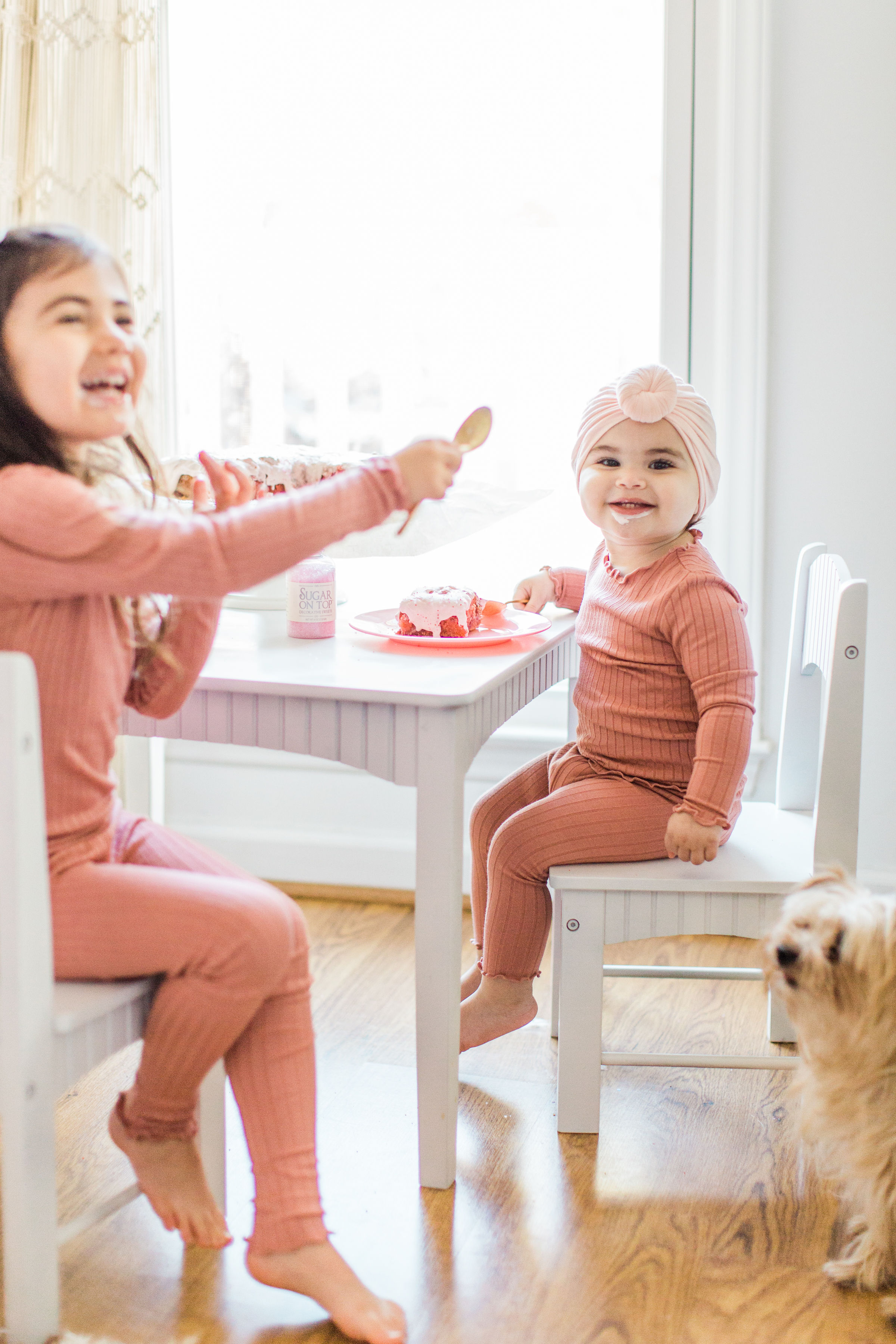 Kids are eating homemade strawberry cake 