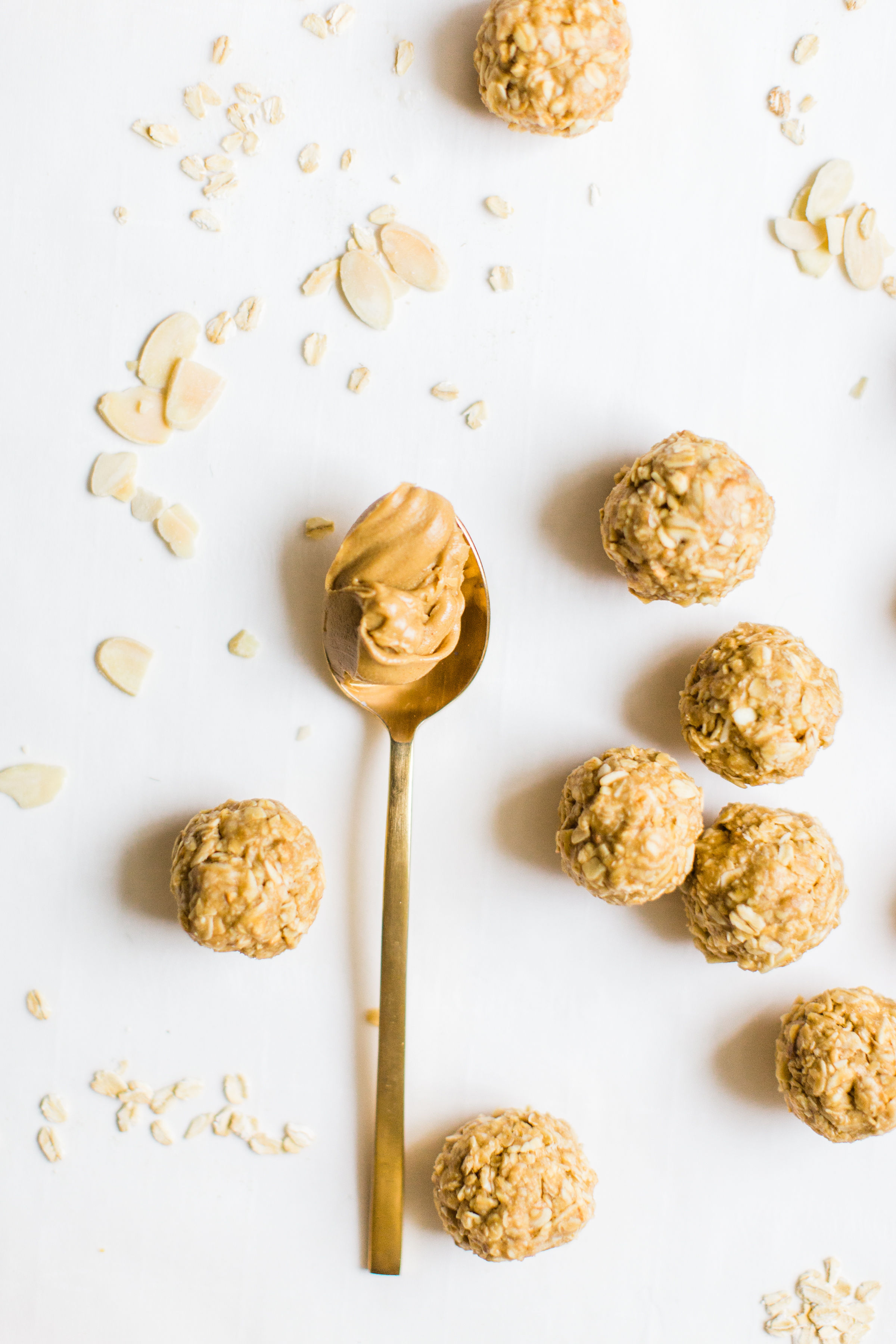 These no-bake energy bites are easy to make, the perfect combination of sweet and salty, have plenty of added protein thanks to the peanut butter, and kids absolutely love them because they're basically delicious no-bake cookies! Click through for the recipe. #snack #energybites #nobake #nobakecookies #healthysnack #kidsrecipe #kidssnack | glitterinc.com | @glitterinc