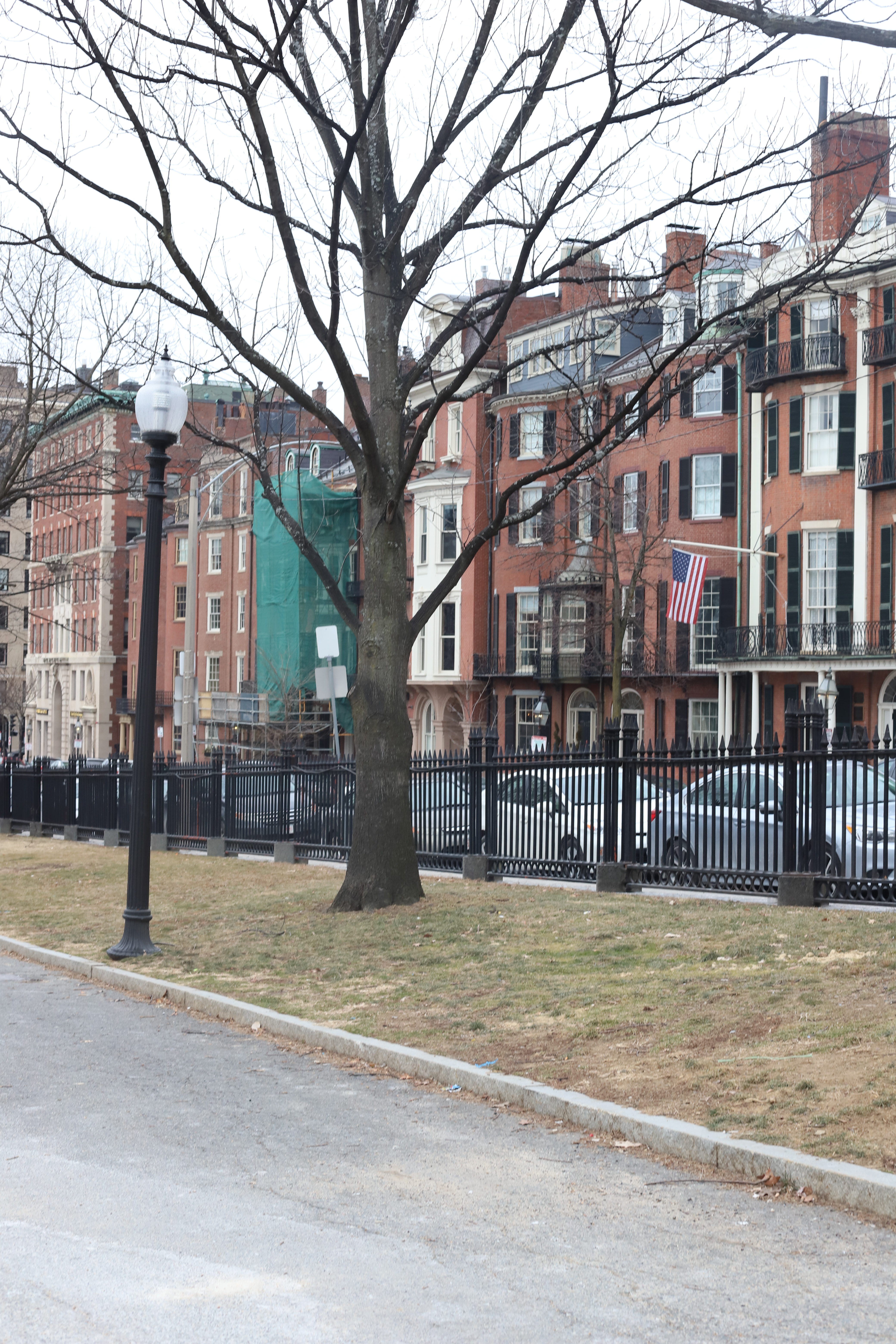 The homes along the Common are also super gorgeous, so I loved looking at all of the beautiful historical homes.