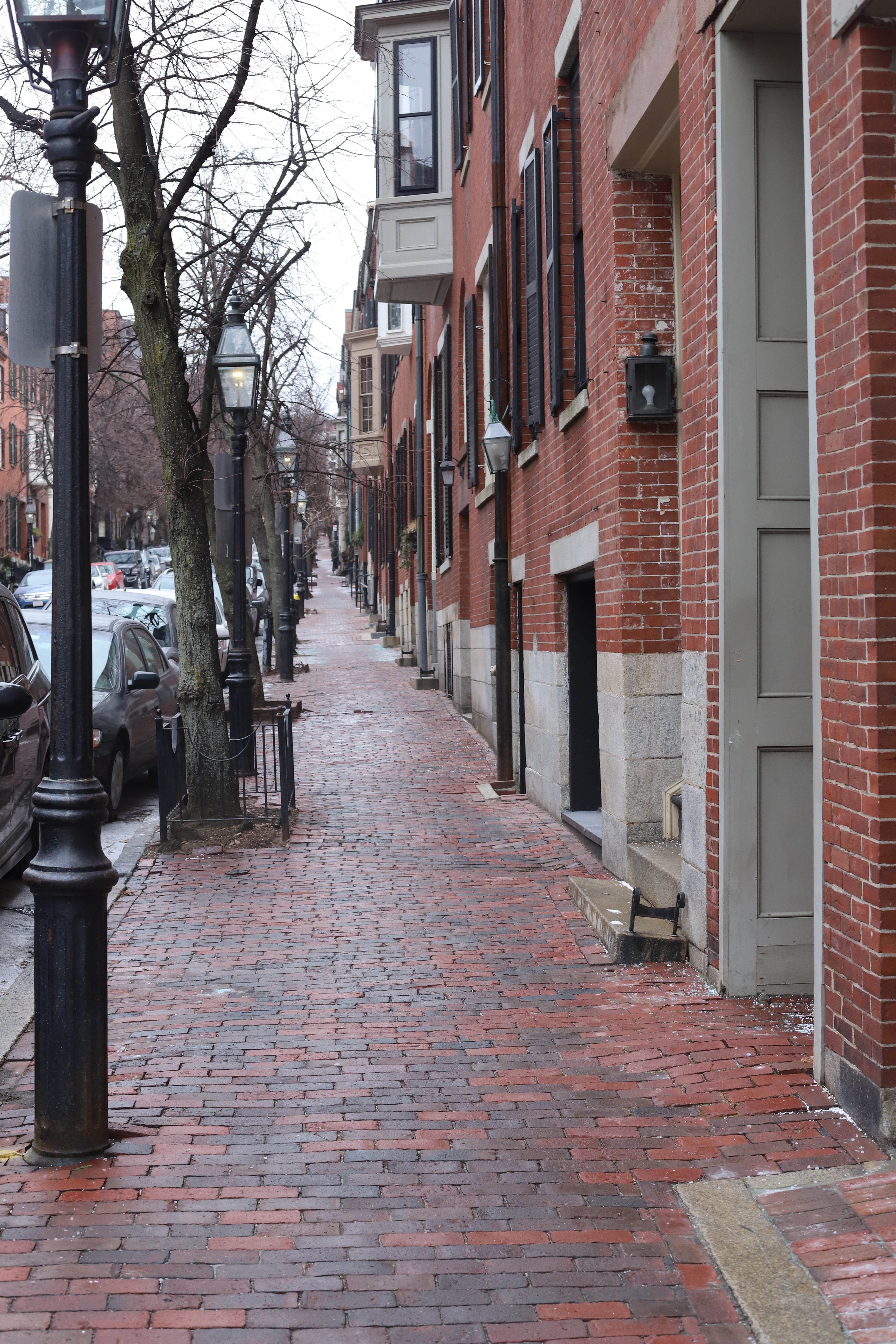  We're sharing a mini guide all about how to spend a long weekend in Boston with kids