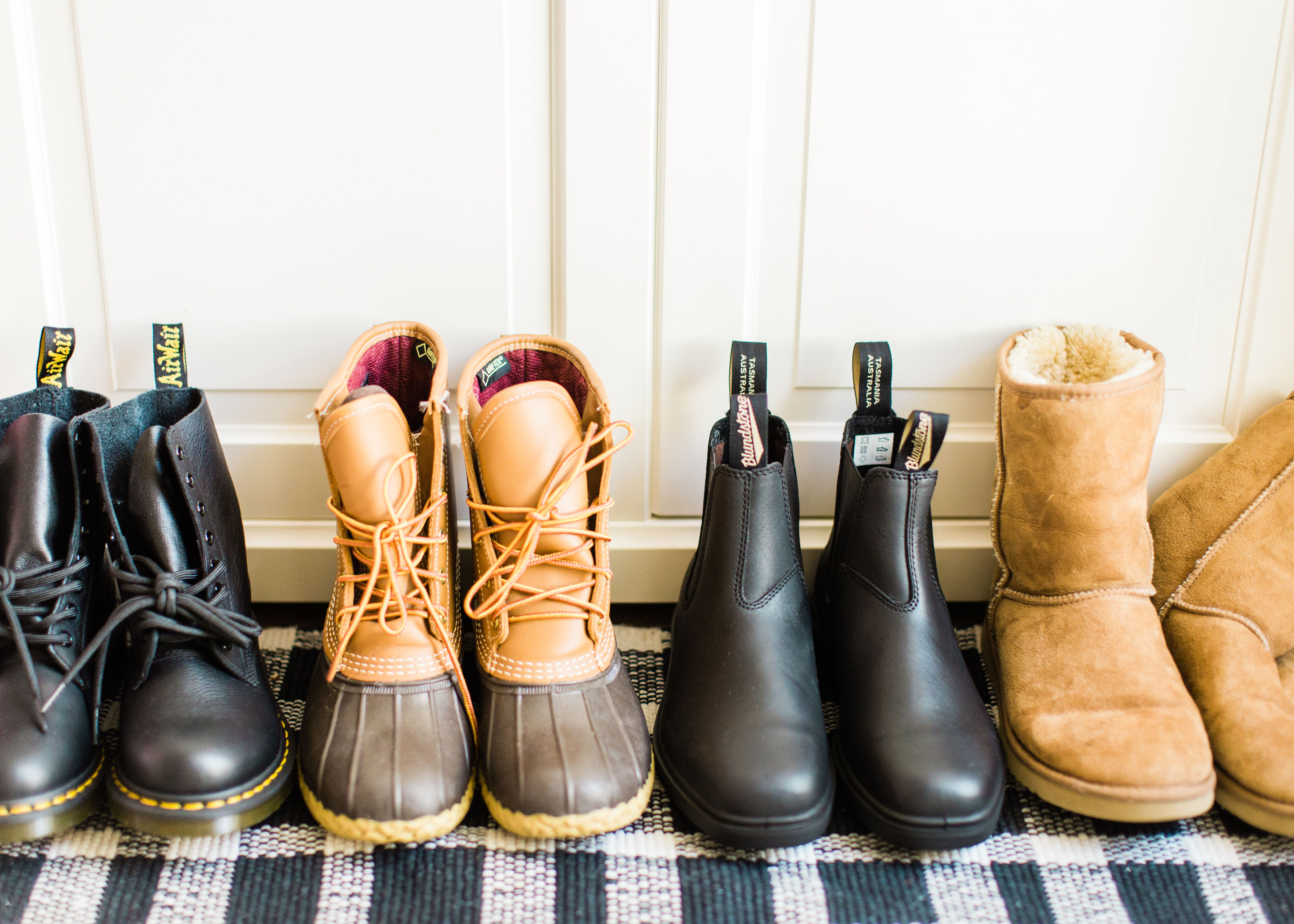 blundstone boots in snow