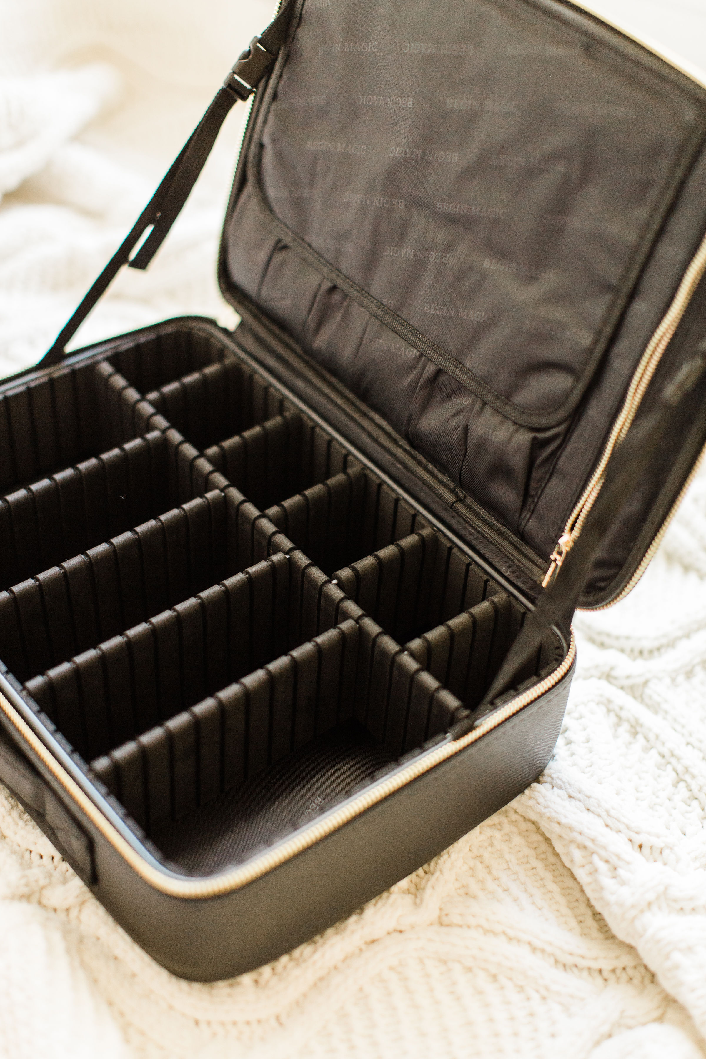 makeup organizer travel bag