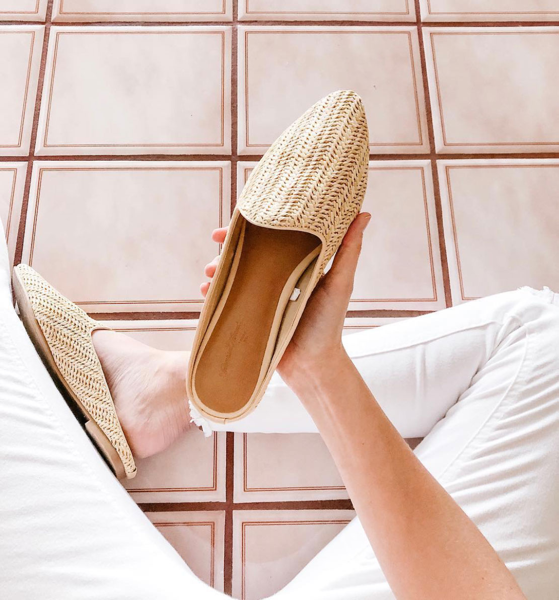 universal thread woven mules