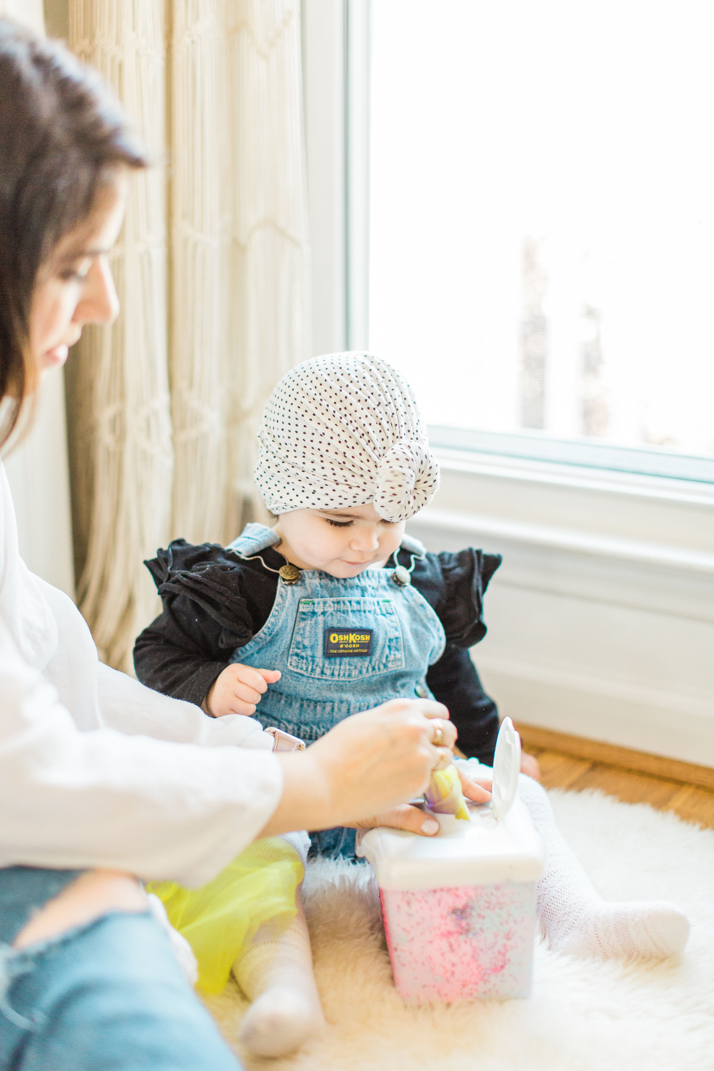 How to Make a DIY Colorful Scarf Magic Wipes Box Sensory Toy