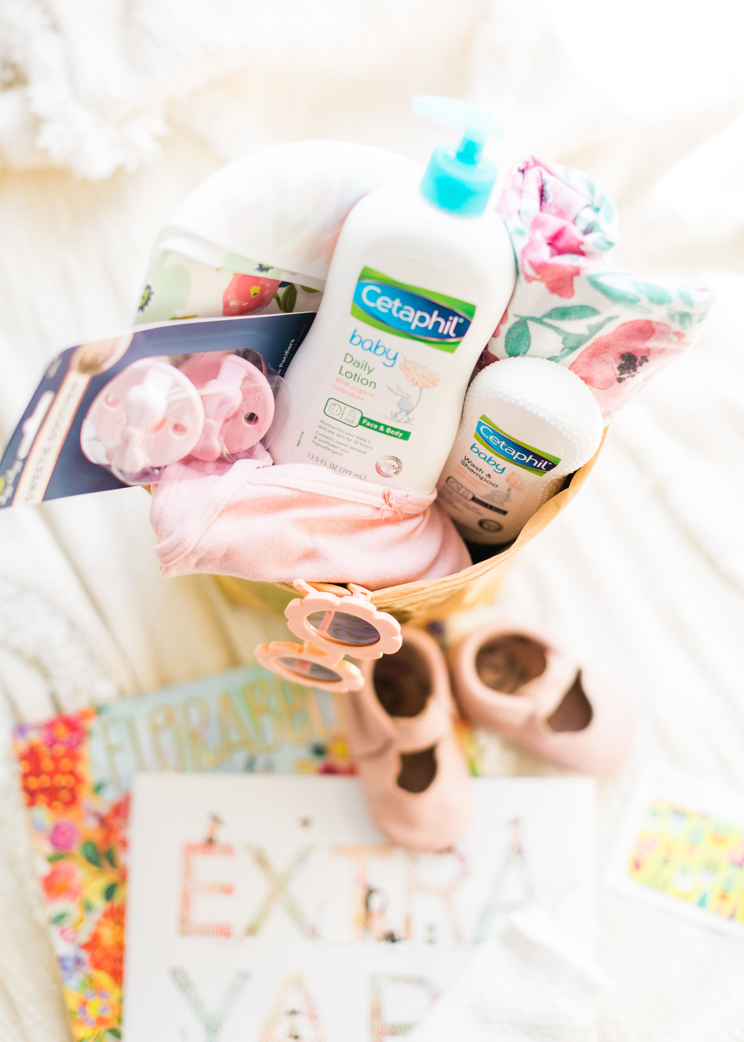 What to Put in a Baby Gift Basket – Gift Basket Business