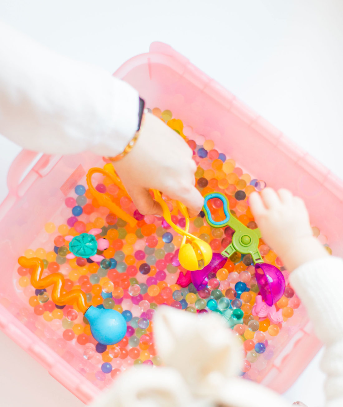 The Best Water Beads Sensory Bin + Our Favorite Water Bead Accessories Glitter, Inc.