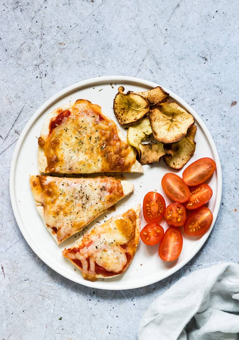 5 Minute Air Frier Pita Pizzas