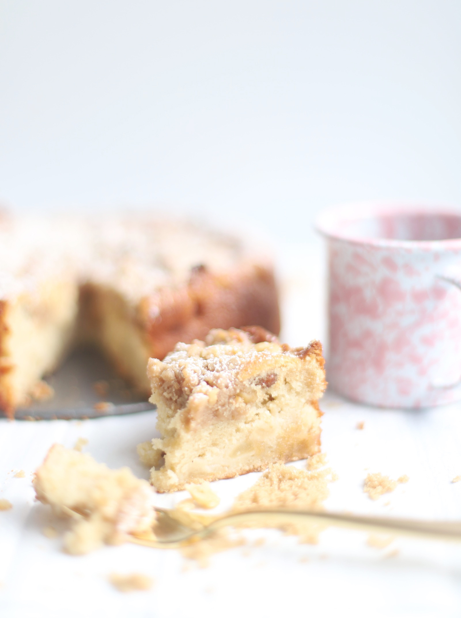 perfect apple crumb cake 