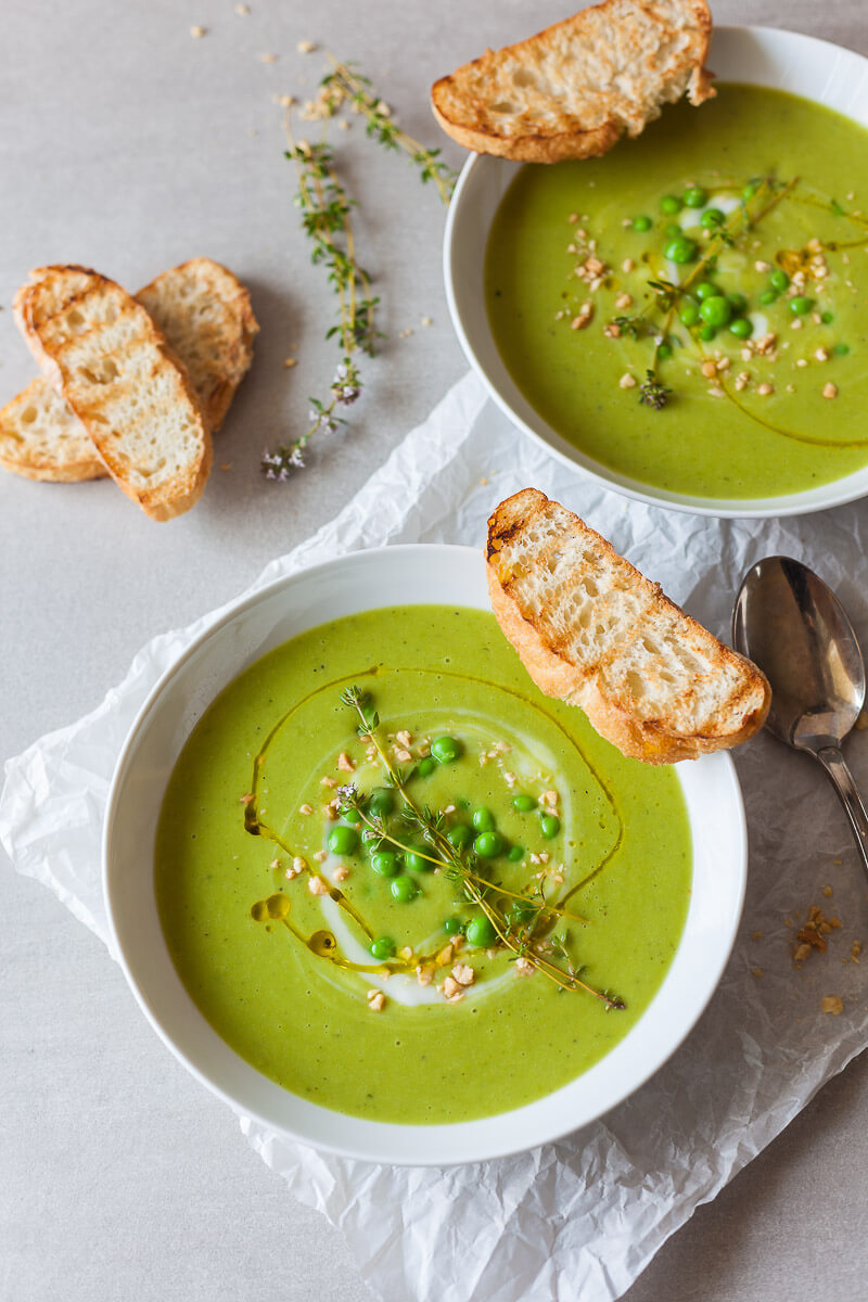 One of the perks of cold weather is getting to make and eat soup! Soup is filling, easy to make, healthy, and makes for great leftovers. Click through to find 100+ delicious family-approved soup recipes to make all fall and winter long. | glitterinc.com | @glitterinc