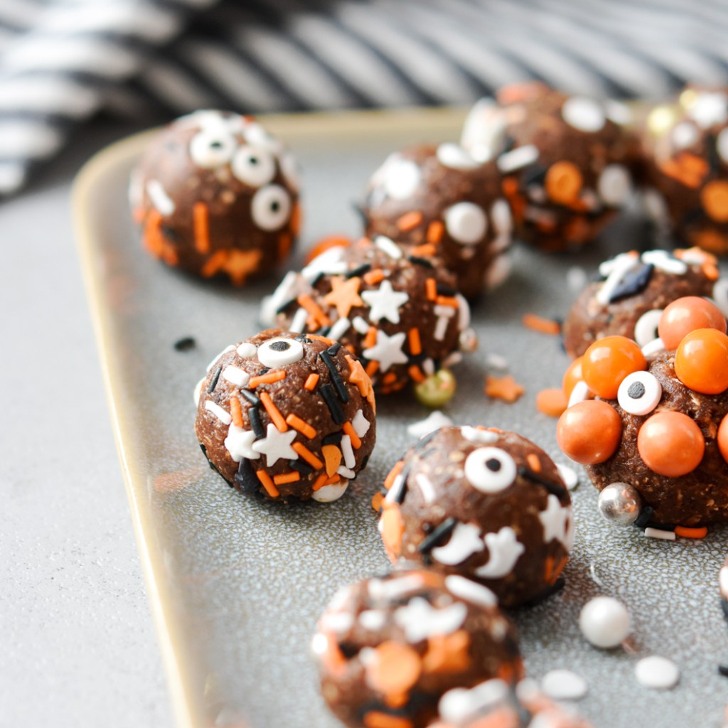 From savory appetizers to spooky sweet desserts to brilliant punch ideas, this spooktacular list, chock full of 50+ fun Halloween recipes, has everything you'll need for one epic Halloween celebration! Click through for the recipes. | glitterinc.com | @glitterinc