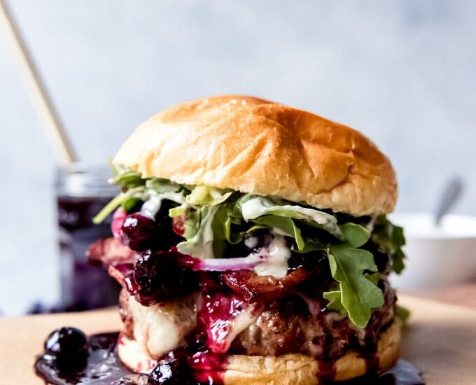 40 Delicious Birthday Dinner Ideas At Home // Red, White, and Blueberry Bacon Burger with Basil Aioli