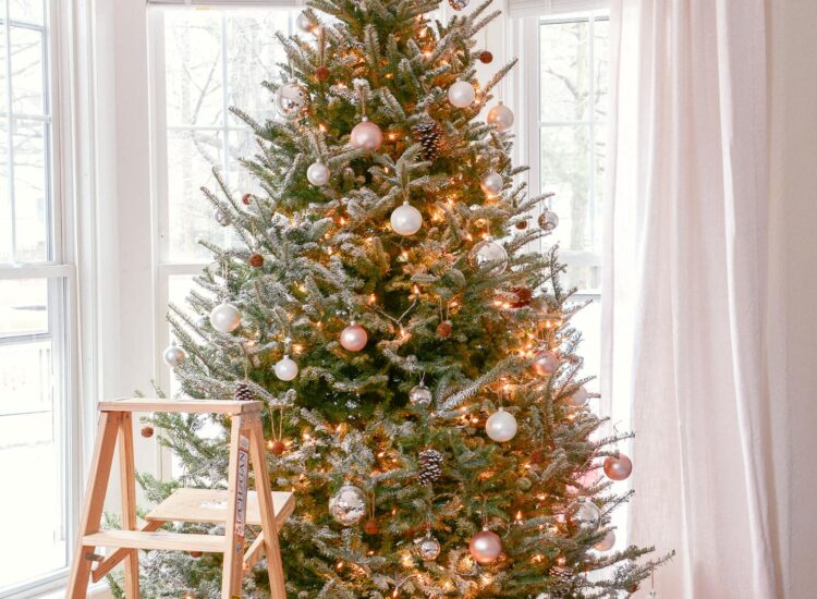 How to Flock a Real Christmas Tree