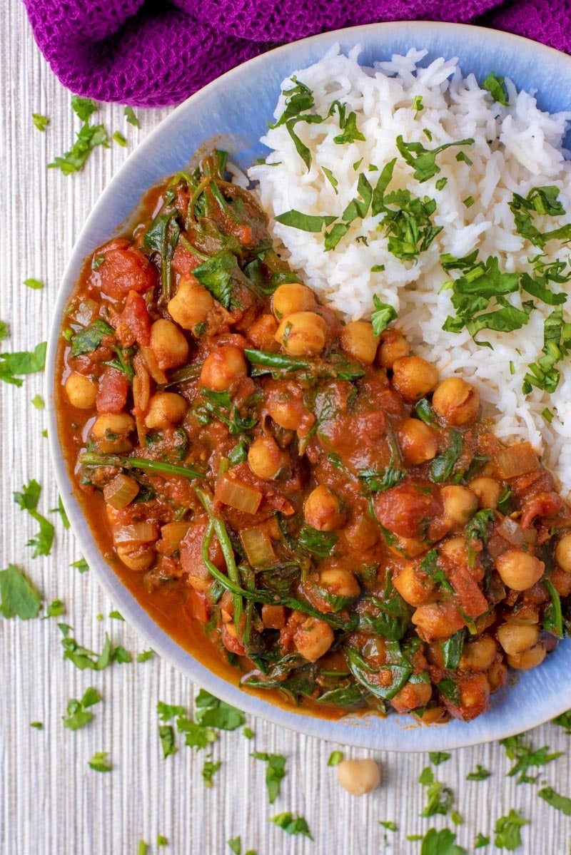 10 Minute Chickpea and Spinach Curry