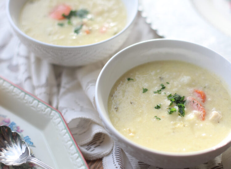 Full of hearty veggies, rice, and tender chicken in a bright lemony broth, this Greek lemon chicken soup is total COMFORT in a bowl! Plus, it's a totally easy weeknight dinner AND you can even use a store-bought rotisserie chicken. Click through for the recipe. | glitterinc.com | @glitterinc