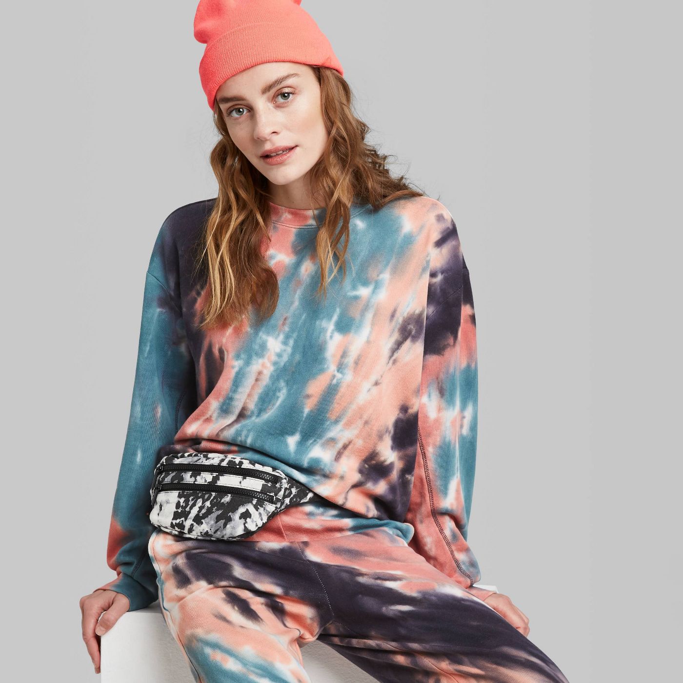 Women's Wild Fable Sweatshirt High Neck Tie-Dyed Cropped Rain