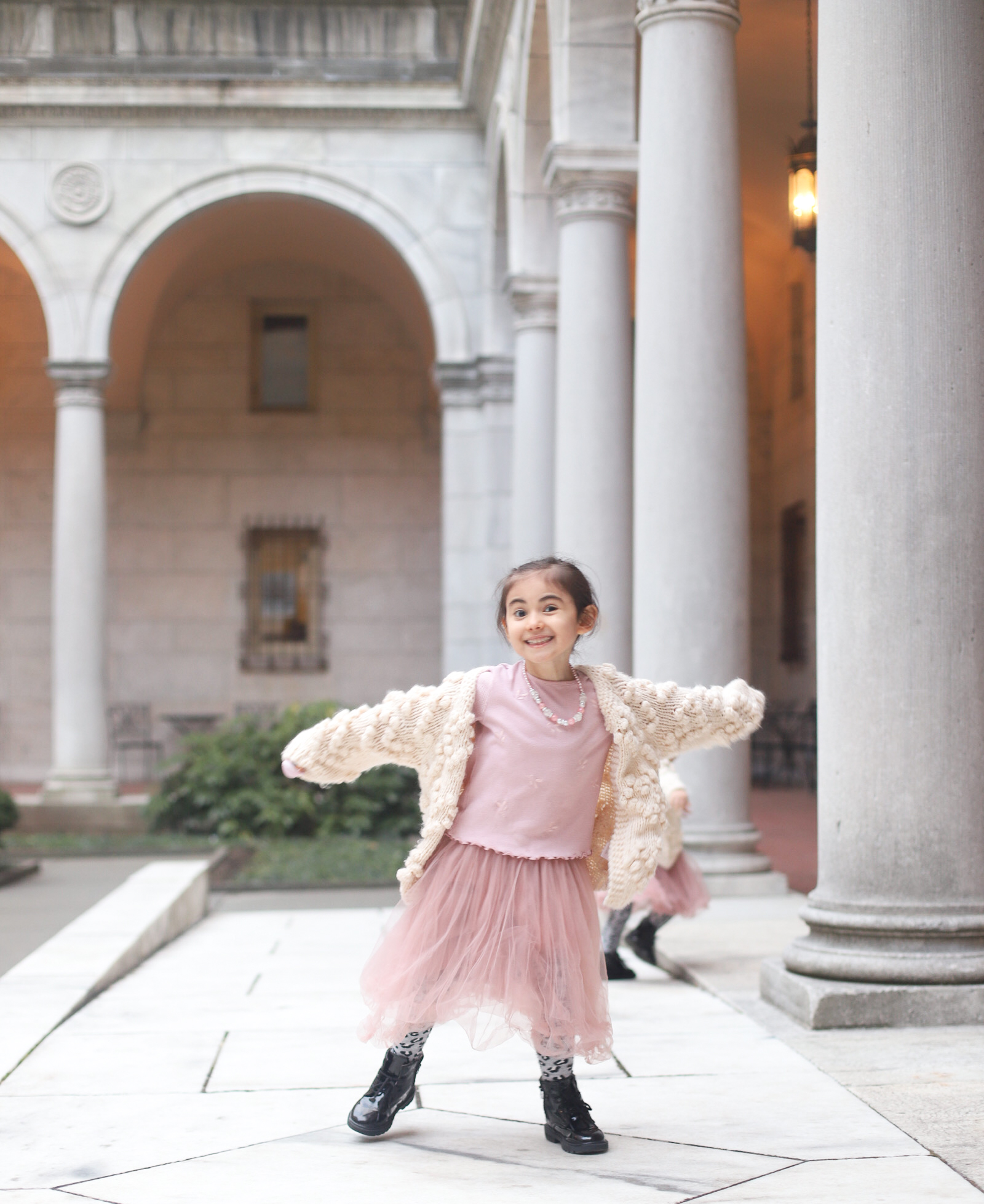 Visiting Boston? Be sure to spend an afternoon at The Courtyard Tea Room in the Boston Public Library for the yummiest, classic high tea in the city! Bonus: it's a kid-friendly afternoon tea, perfect for families. | glitterinc.com | @glitterinc