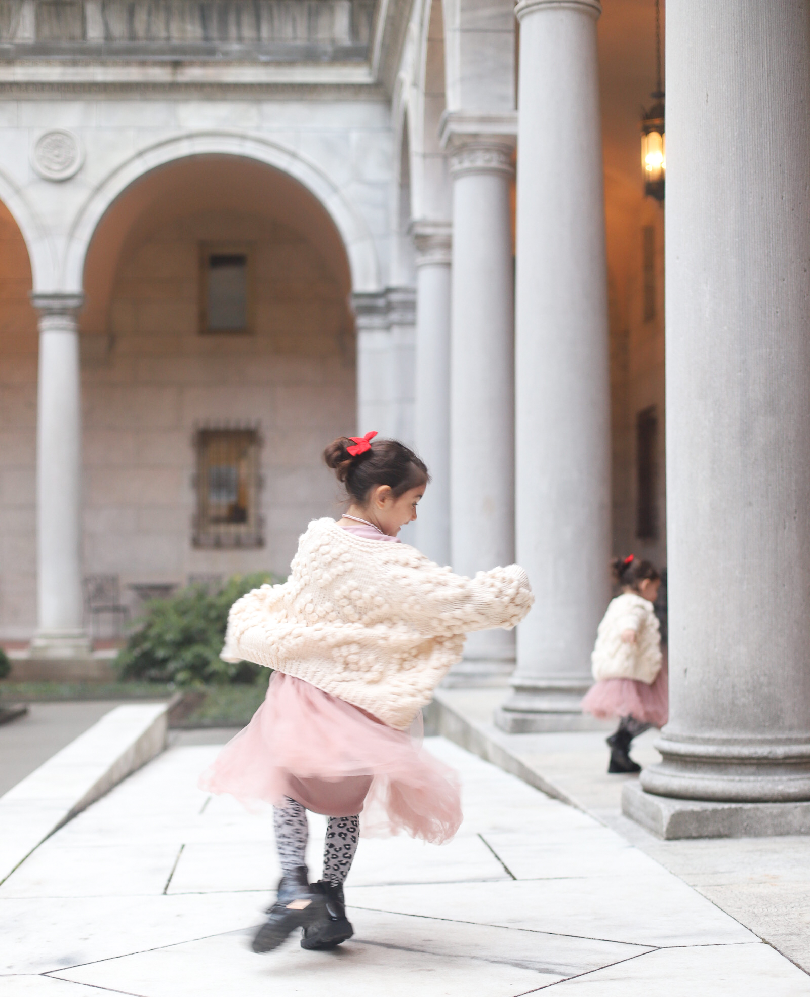 Visiting Boston? Be sure to spend an afternoon at The Courtyard Tea Room in the Boston Public Library for the yummiest, classic high tea in the city! Bonus: it's a kid-friendly afternoon tea, perfect for families. | glitterinc.com | @glitterinc