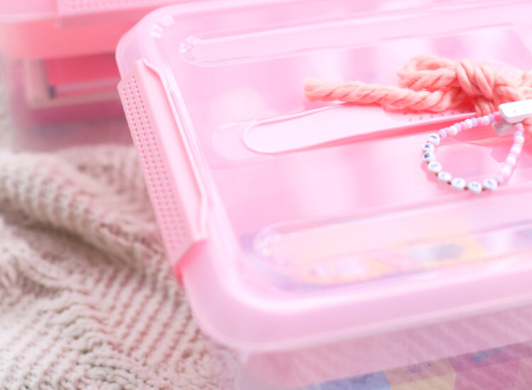 DIY Valentine's Day Gift Basket Storage Box Idea - GLITTERINC.COM