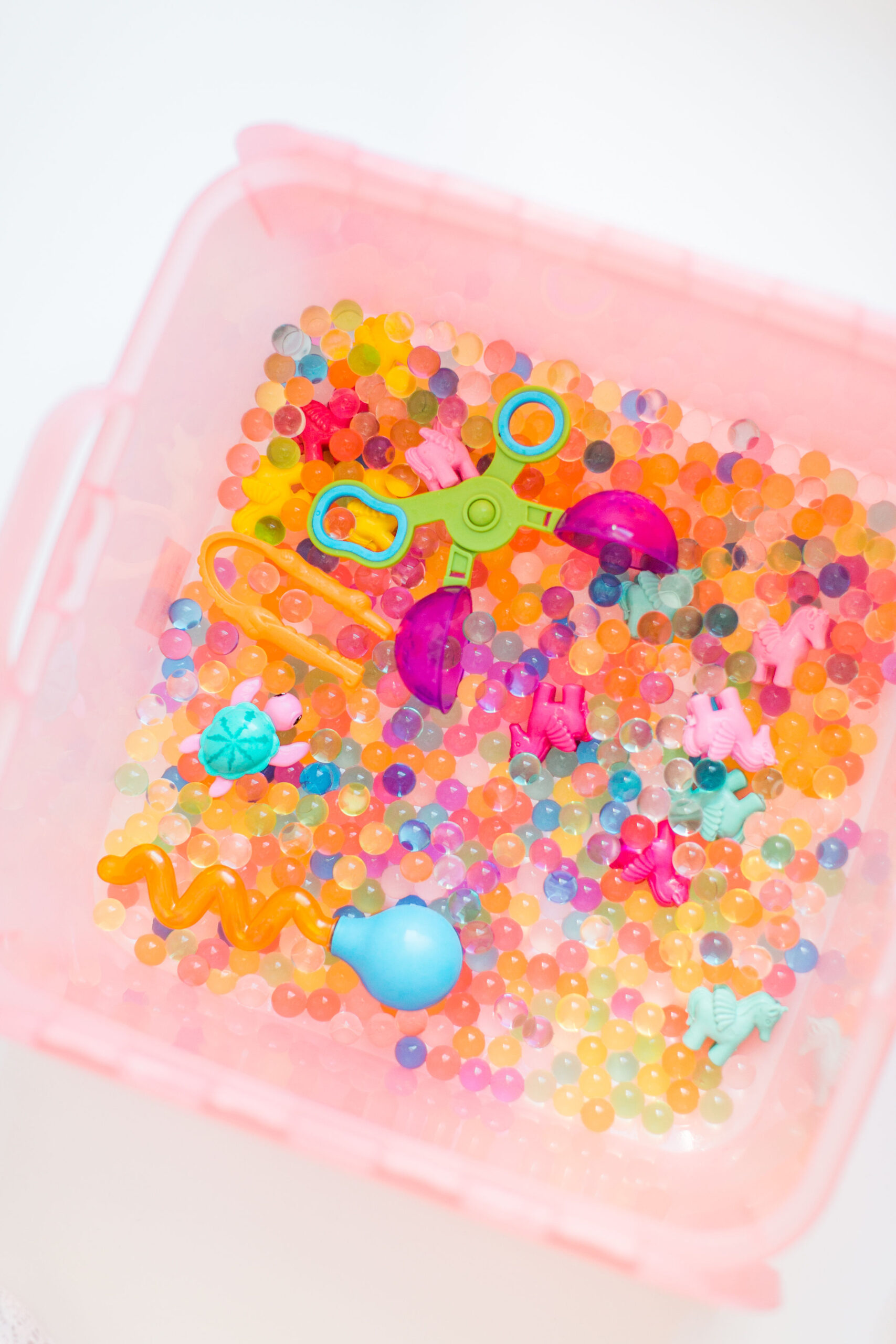 Make a Water Beads Sensory Bins