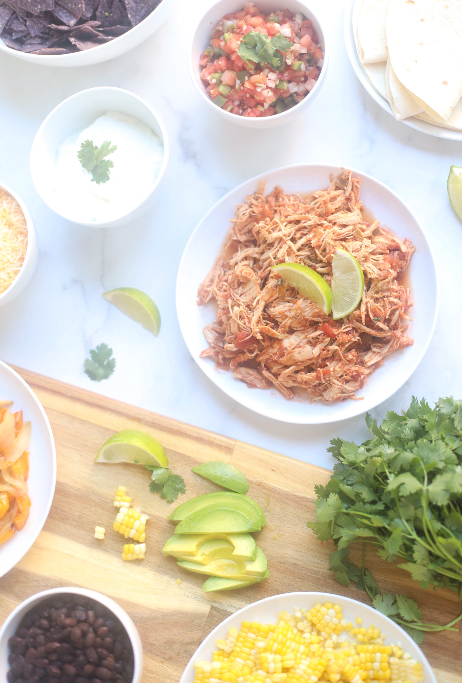 Crockpot Salsa Chicken for the Easiest Delicious Slow Cooker Chicken Tacos - GLITTERINC.COM