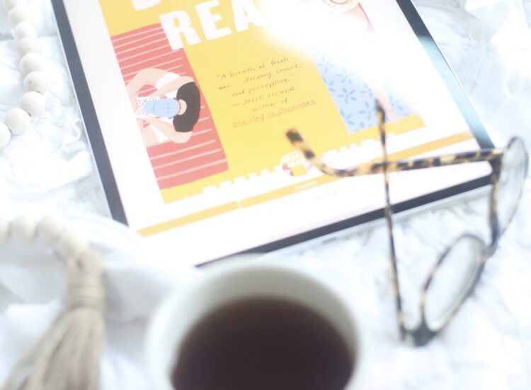 Get cozy and dive into a new romance novel with one of these 9 delightfully good romance books (that I recently read and loved!), all perfect to add to a cold weather reading list! | @glitterinclexi | GLITTERINC.COM