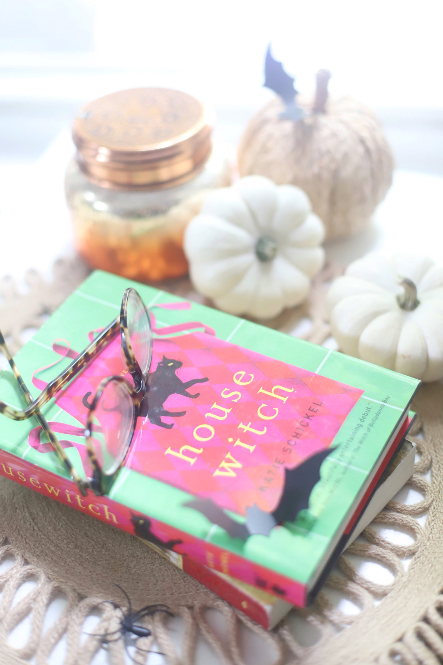 Get into the spirit and take the plunge into a spooky romance novel this Halloween season! These stories are full of witches, vampires, the paranormal, and all are set against rich backdrops, stunning histories, and spellbinding storytelling. | @glitterinclexi | GLITTERINC.COM