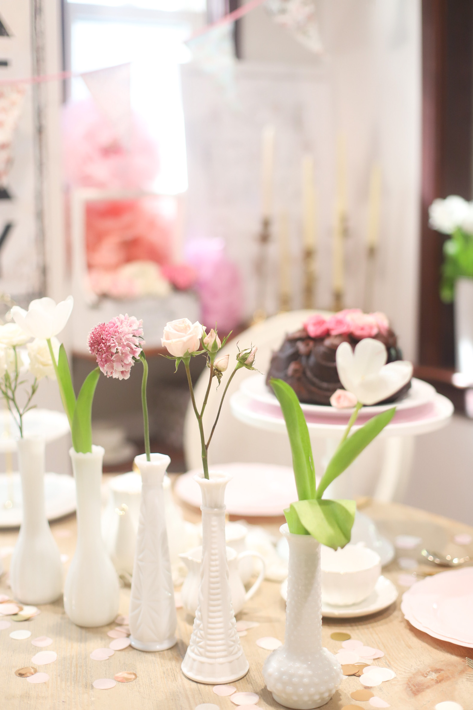 Emmeline’s 3rd Birthday Tea Party at Home | @glitterinclexi | GLITTERINC.COM