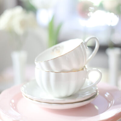 Emmeline’s 3rd Birthday Tea Party at Home | @glitterinclexi | GLITTERINC.COM