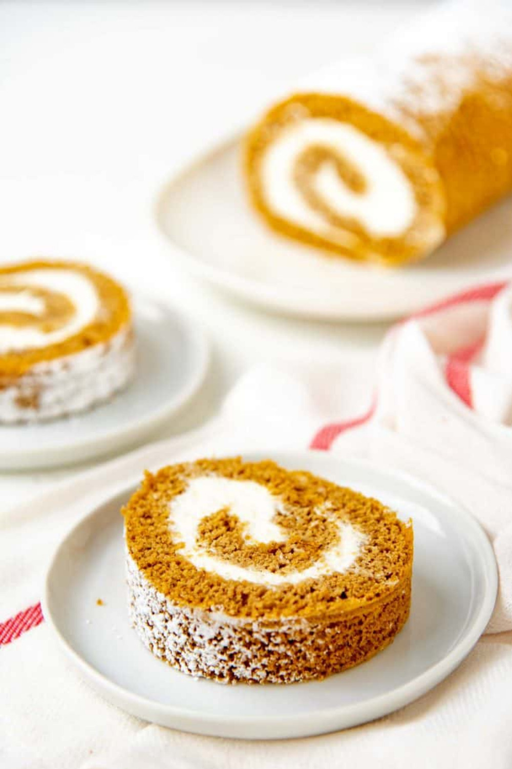 Fluffy Pumpkin Swiss Roll (Pumpkin Roll)