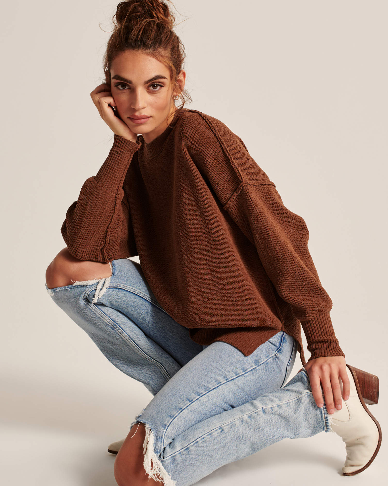 Abercrombie Oversized Chenille Sweater Weekly Finds + The Prettiest Way to Dress Up Your Holiday Looks for Under $8