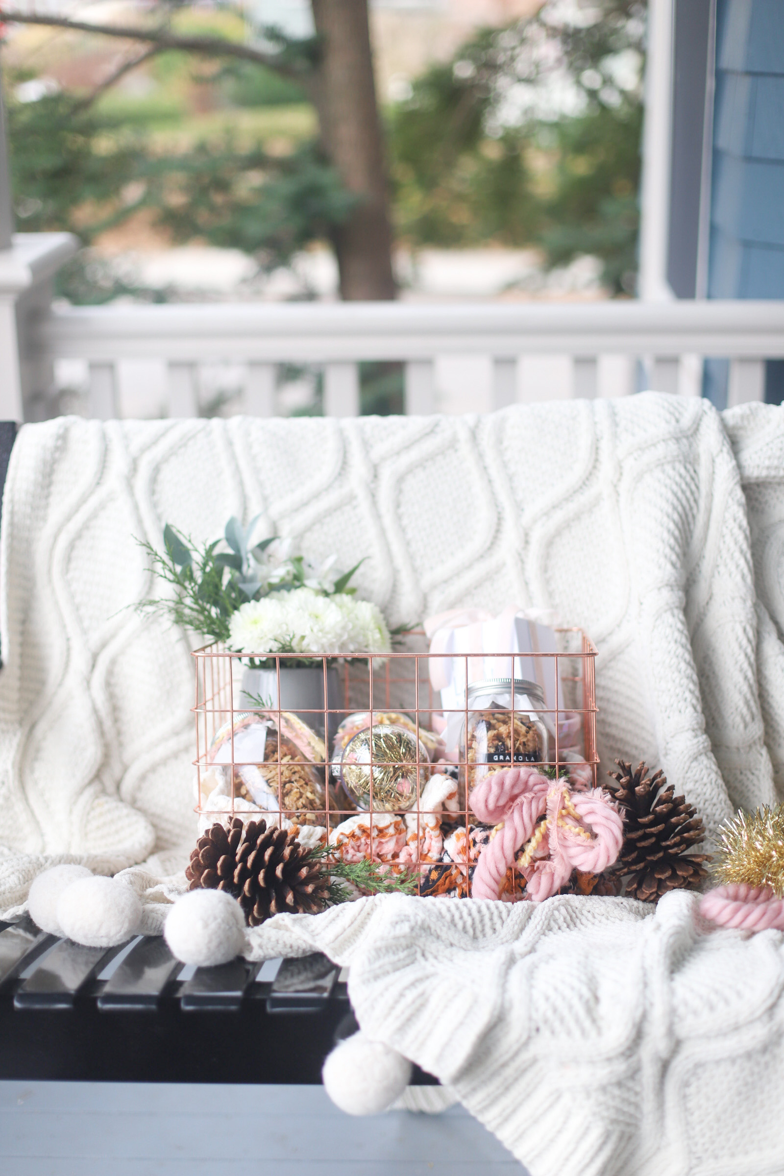 3 Favorite Handmade Gifts to Give This Holiday Season, including homemade granola in jars, Christmas candles from the grocery store, and a DIY floral arrangement using store-bought flowers. | @glitterinclexi | GLITTERINC.COM