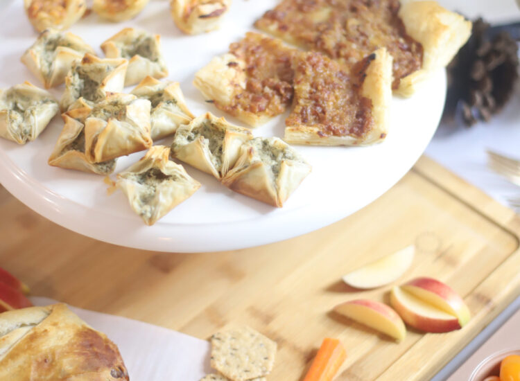 Looking to shake up family meal time? Try appetizers for dinner! This simple, out-of-the box meal idea is sure to get kids and grownups alike excited for dinner. | @glitterinclexi | GLITTERINC.COM