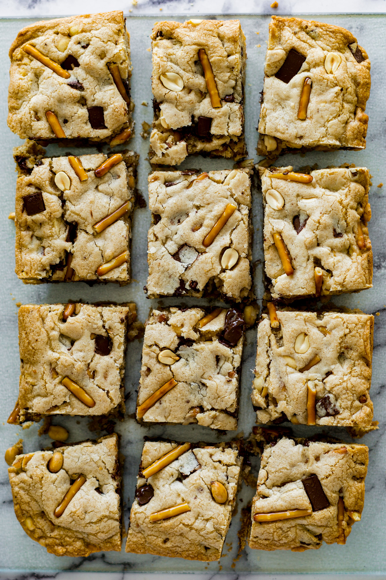 40+ Amazing Cookie Bars Recipes | Chocolate Chunk Peanut Pretzel Blondies - Bar Snack Blondies