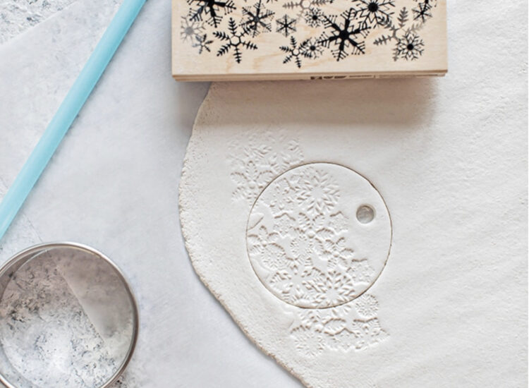 6 Nostalgic and Fun Holiday Crafts for Kids // Easy Salt Dough Ornaments