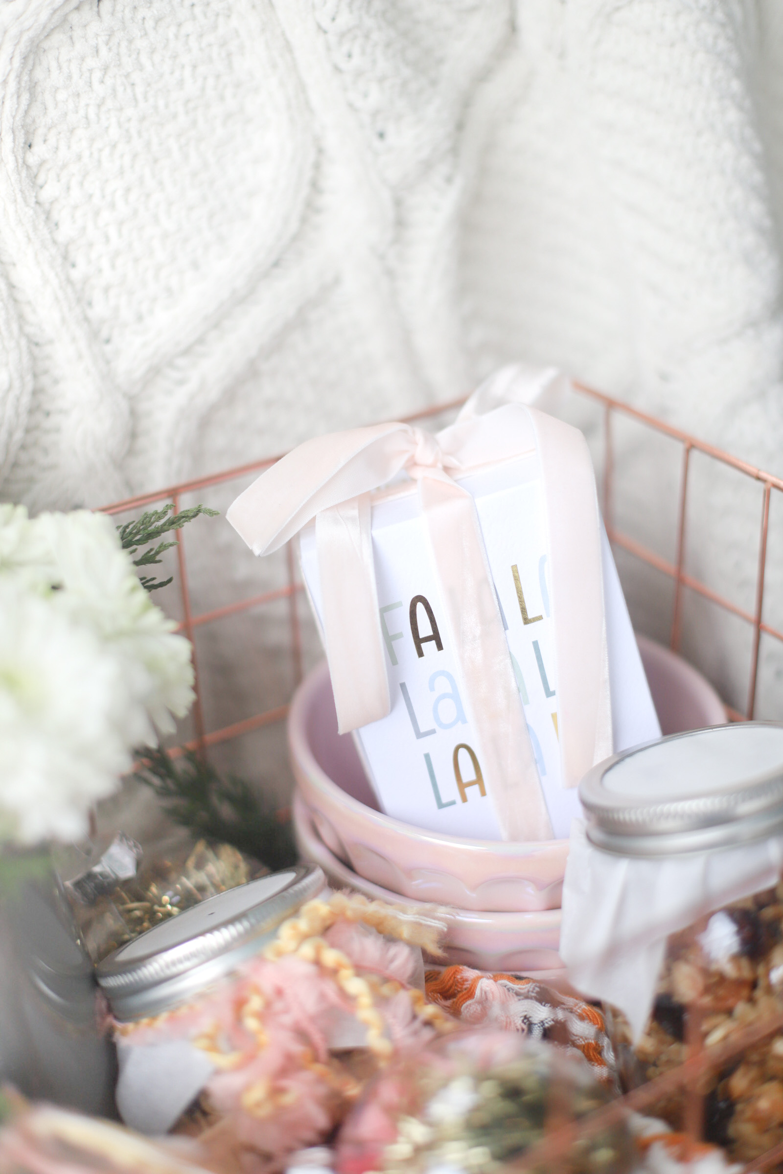 3 Favorite Handmade Gifts to Give This Holiday Season, including homemade granola in jars, Christmas candles from the grocery store, and a DIY floral arrangement using store-bought flowers. | @glitterinclexi | GLITTERINC.COM