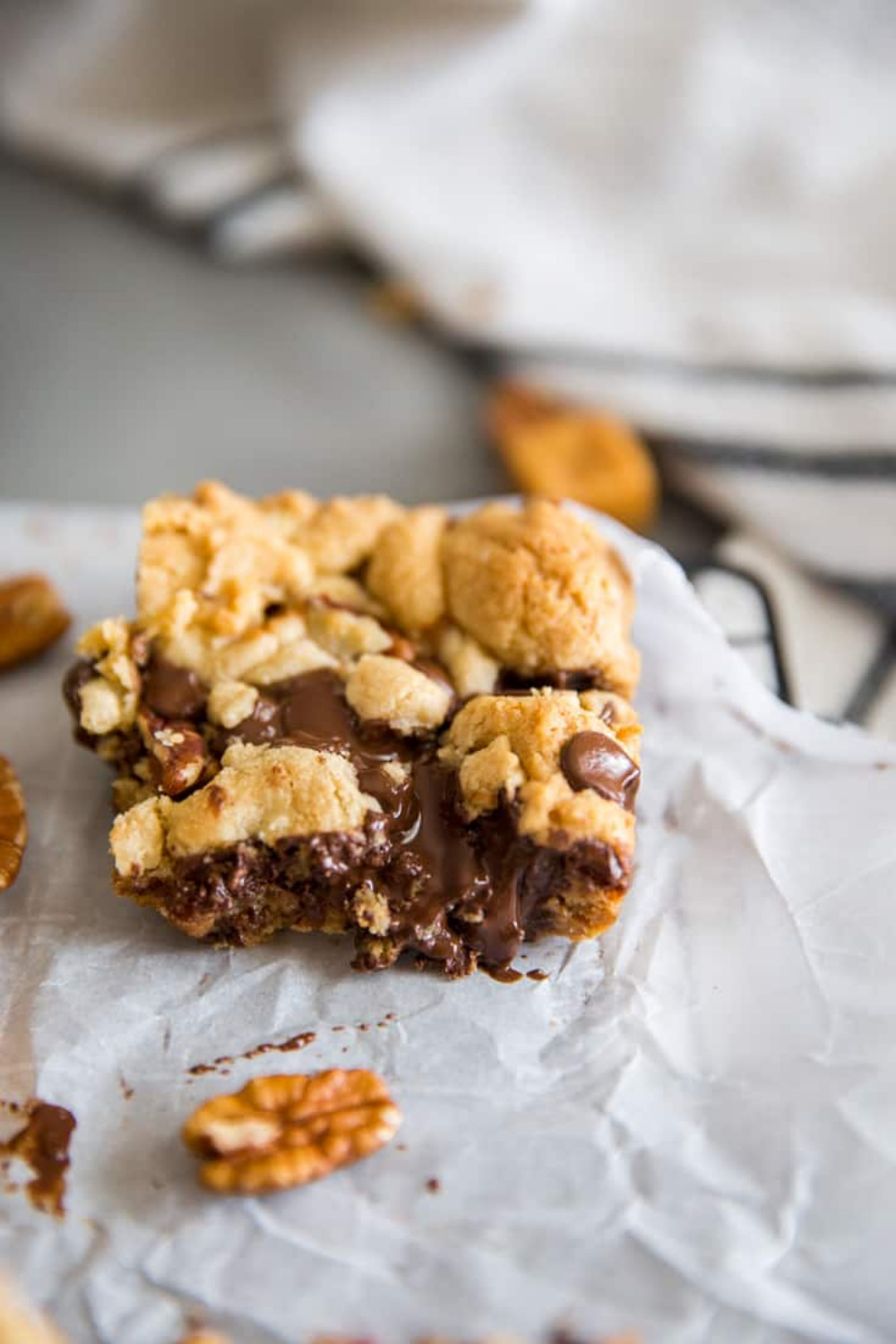 Salted Caramel chocolate chip cookie bars 