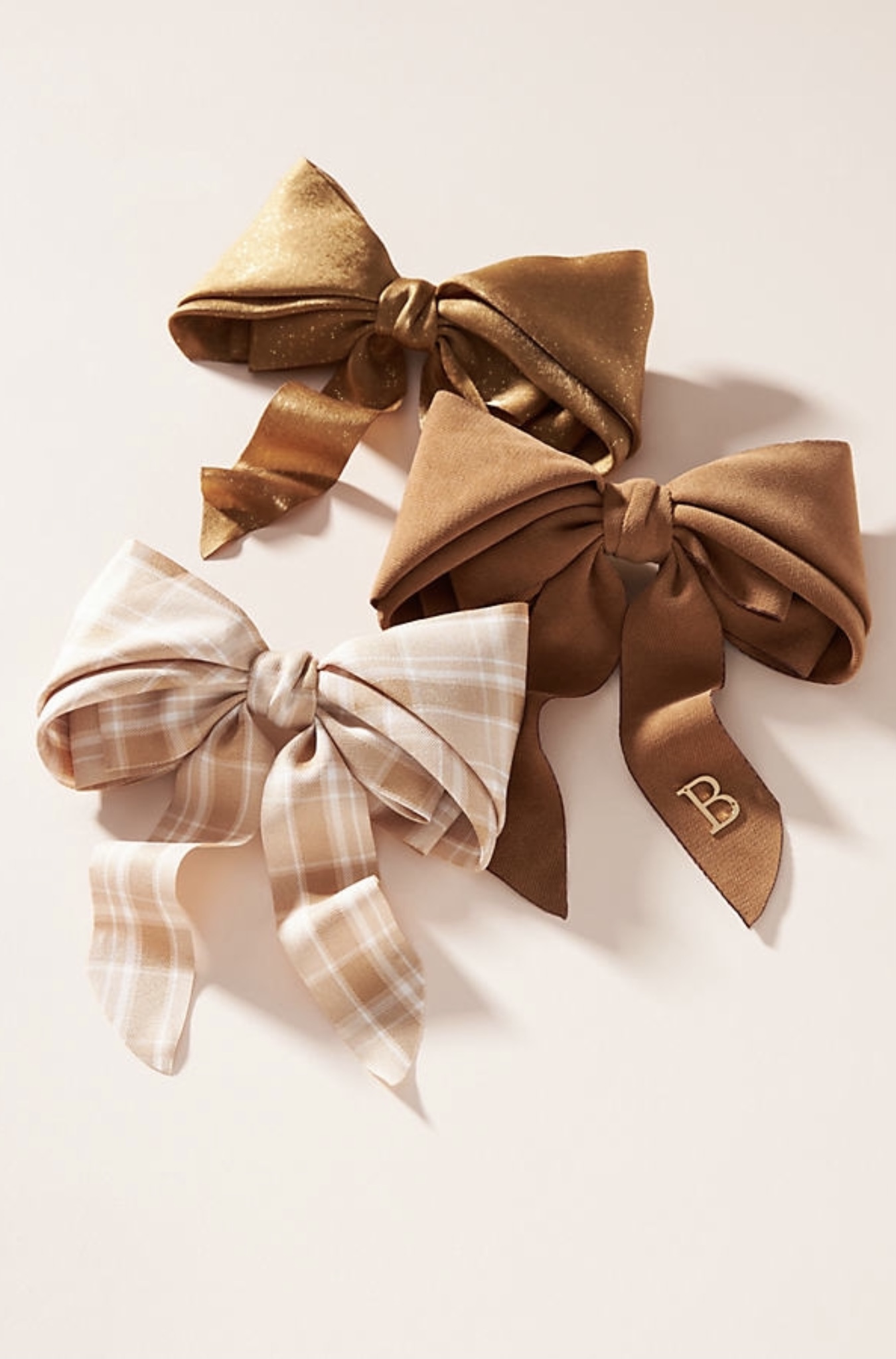 Instagram’s Most Popular Blanket | Anthropologie Monogram Bow Hair Clip Set