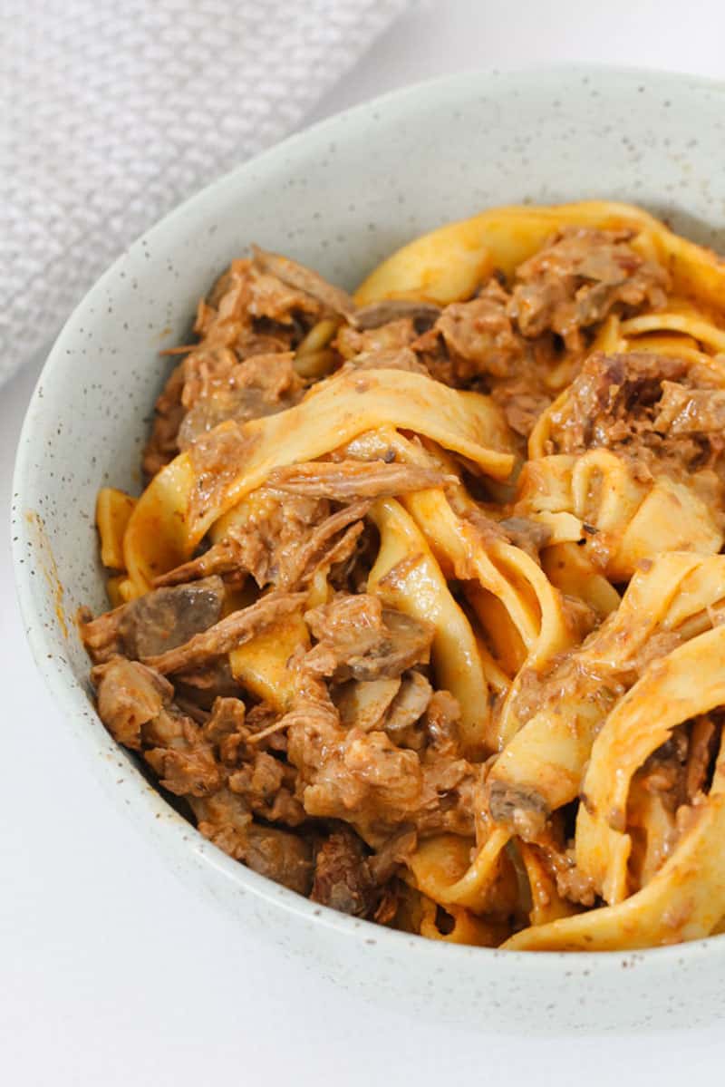 Slow Cooker Beef Stroganoff