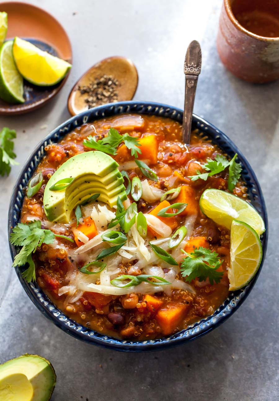 65 Easy Instant Pot + Crockpot Dinner Recipes | Slow Cooker Vegetarian Chipotle Chili with Quinoa, sweet potato, black beans, and fire-roasted tomatoes