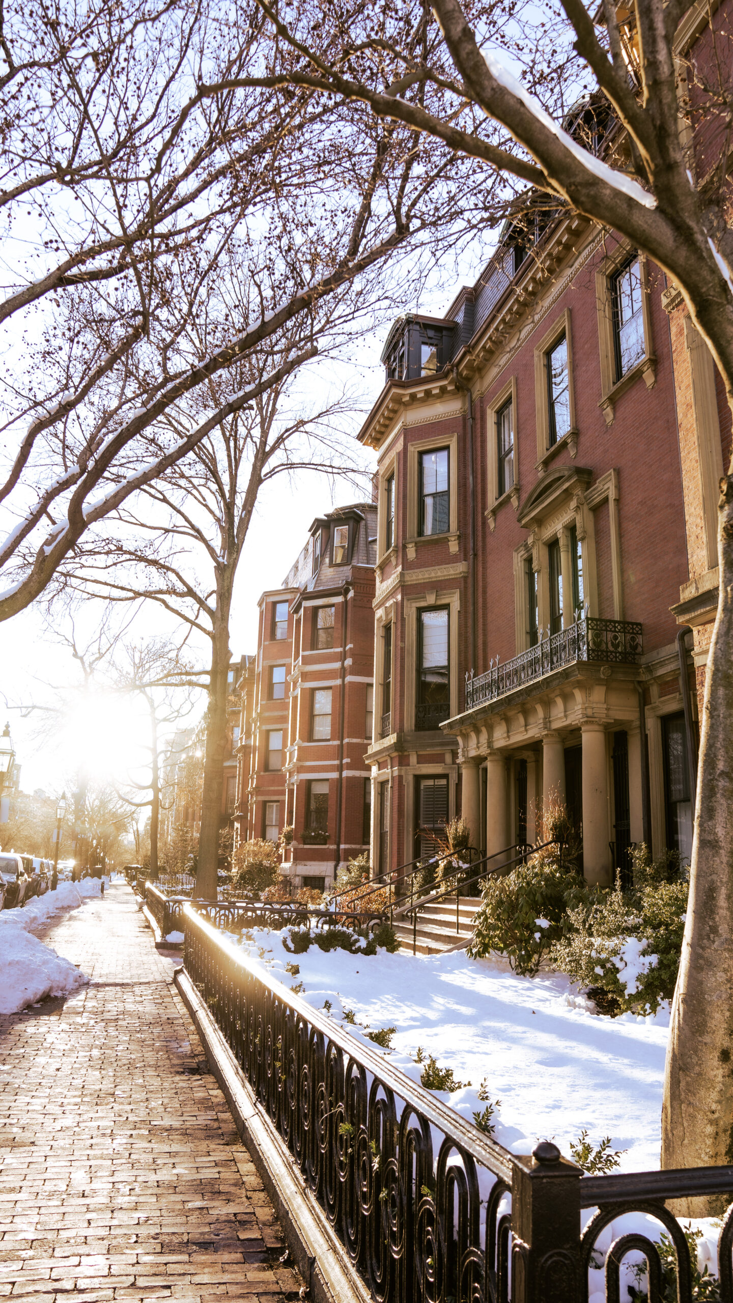 Winter Family Photos in Back Bay: Snow in Boston | Glitter, Inc.