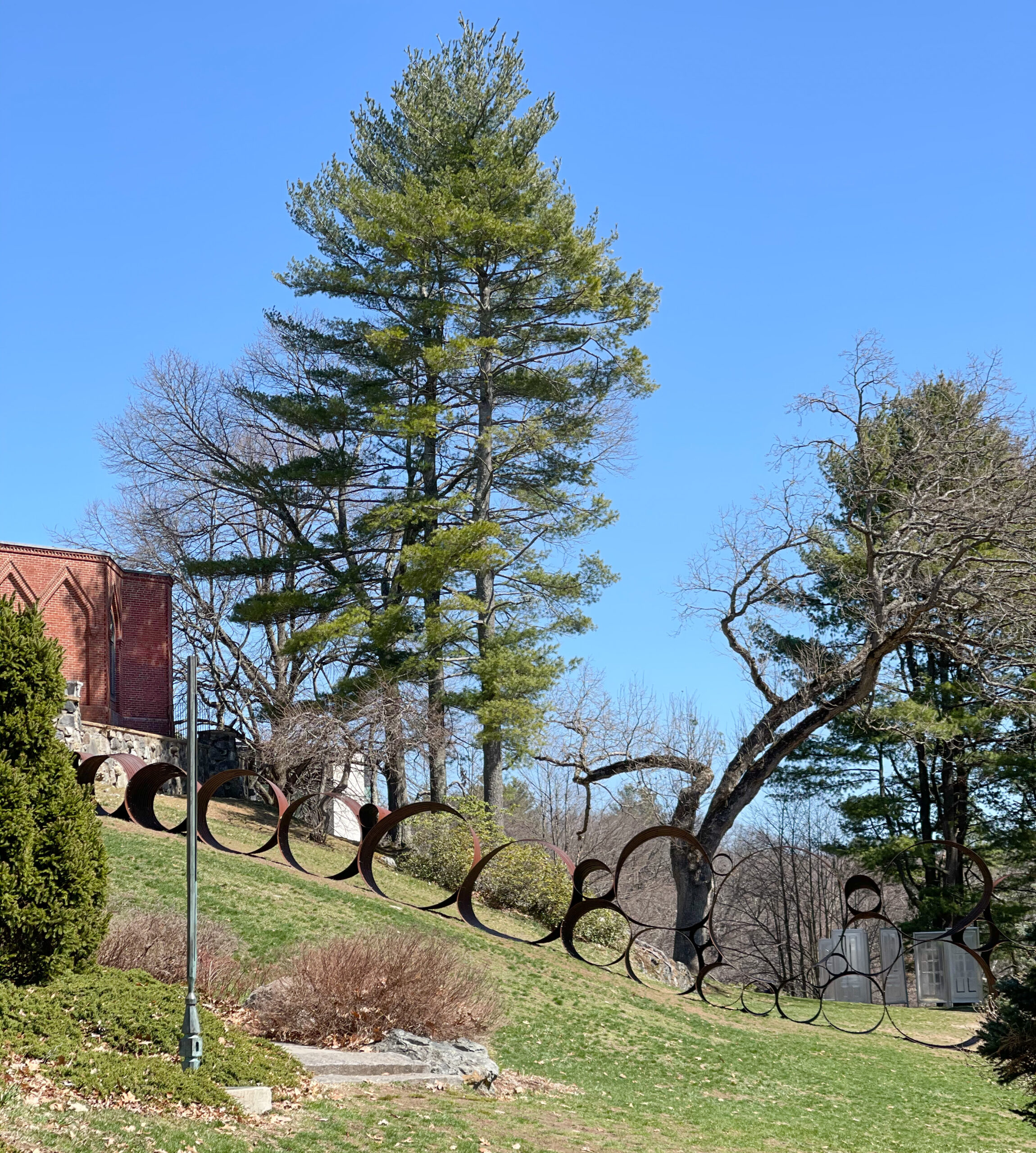 Exploring Boston - deCordova Sculpture Park in Lincoln Massachusetts - Visiting with Young Kids | @glitterinclexi | GLITTERINC.COM