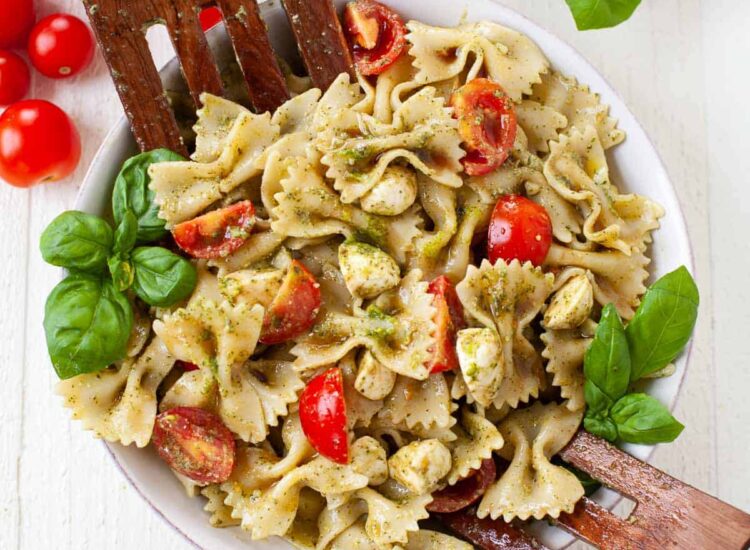 The Best Summer Pasta Salad Recipes - Caprese Pasta Salad with Pesto