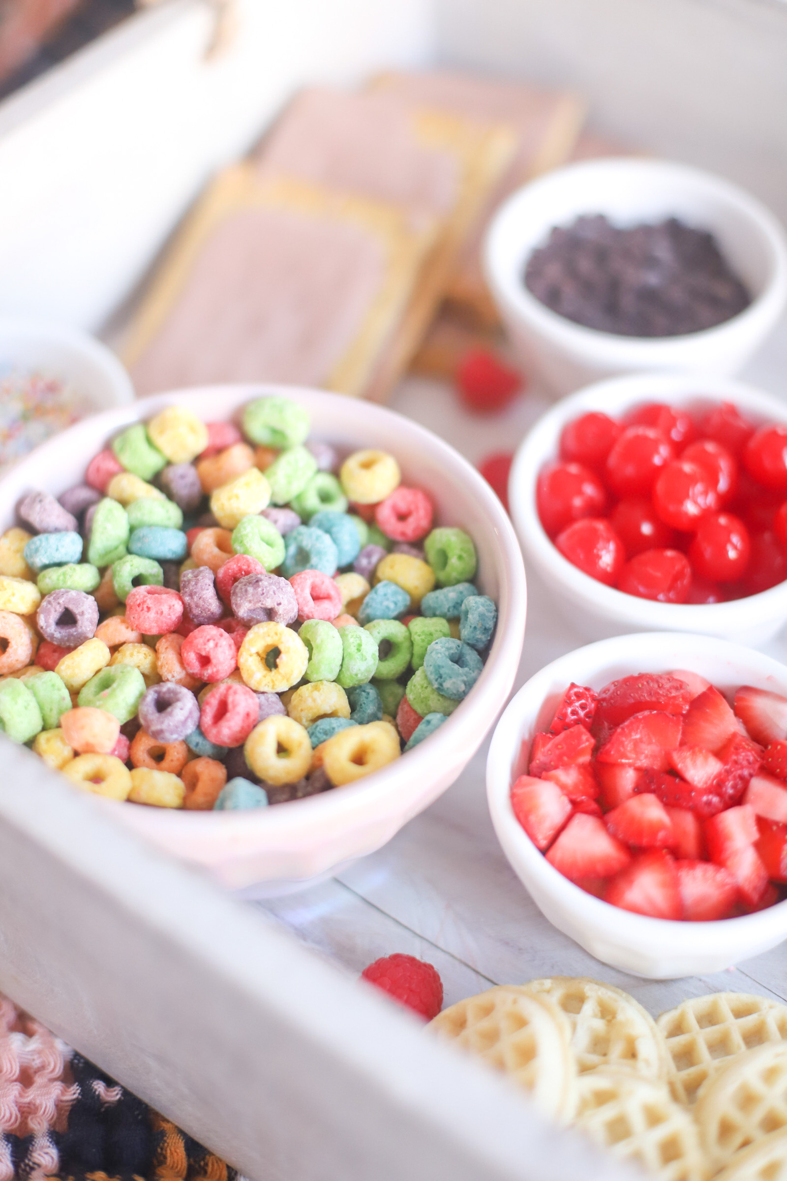 Candy and Ice Cream Toppings Bin Cereal and Snack Food Storage