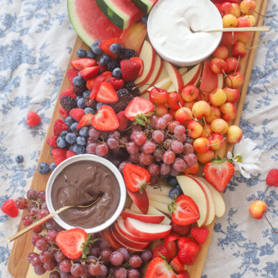 One Epic Fruit Dessert Board + Our Favorite Dairy Free Marshmallow Cheesecake Dip | @glitterinclexi | GLITTERINC.COM
