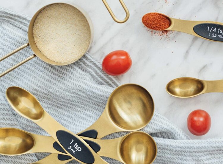 18 Amazingly Useful Amazon Kitchen Gadgets- Cooking and Baking Essentials to Make Life Easier - | @glitterinclexi | GLITTERINC.COM