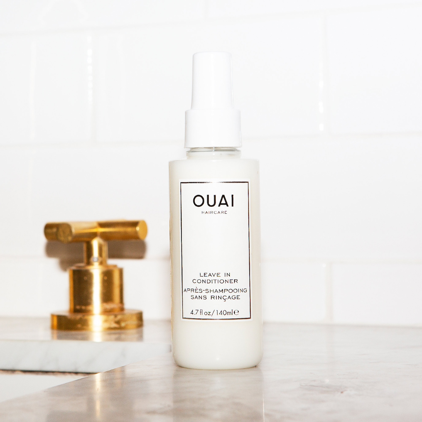 OUAI Detangling and Frizz Fighting Leave in Conditioner from Sephora Holiday Savings Event