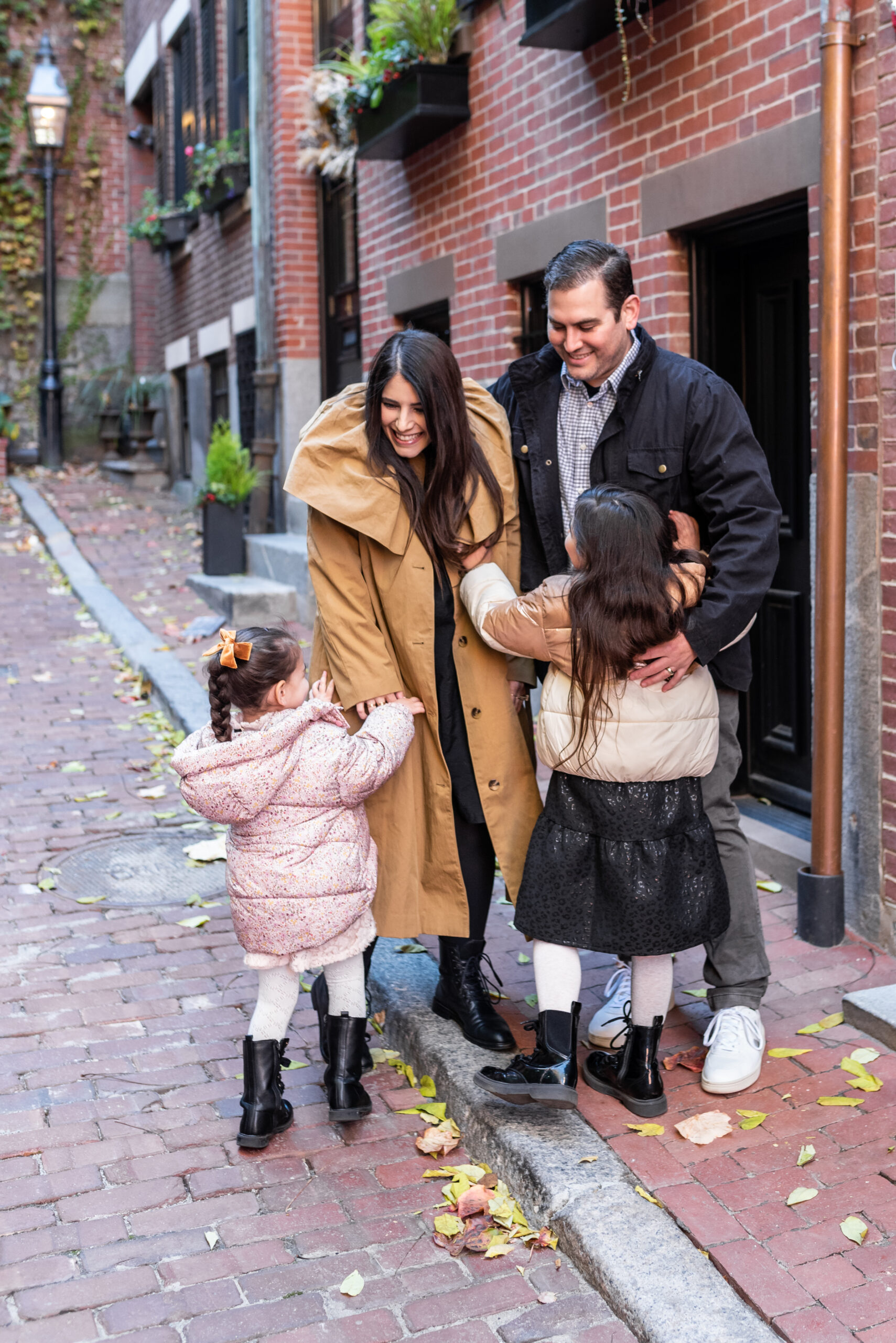 Holiday Family Photos in Beacon Hill - Boston